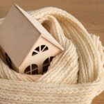 Izolația naturală la casele din lemn – ce trebuie să știm