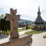 Cum contribuie arhitectura tradițională la identitatea unui sat maramureșean
